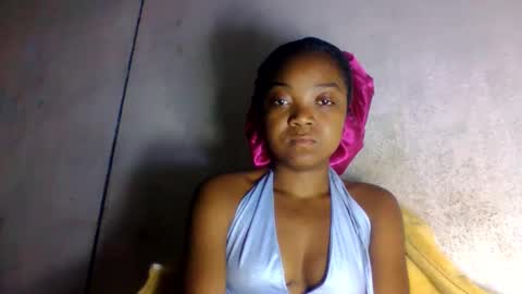 Snapshot of allizida01 chatting on May 2026 10:37:01 PM allizida01 online show from May 2026 10:37:01 PM