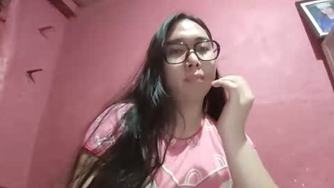 Snapshot of alluring_alicia chatting on June 2026 10:14:02 AM Miss Alicia online show from June 2026 10:14:02 AM