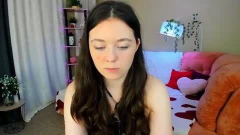 alluringeyess online show from June 2026 04:22:02 PM