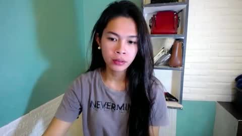 Snapshot of alluringhotwoman_xx chatting on March 2026 01:01:01 AM Call me Baby online show from March 2026 01:01:01 AM