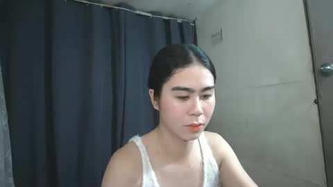 alluringluna69 online show from May 2026 04:01:01 PM