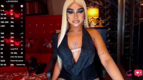 Snapshot of alluringnatalya chatting on December 2024 07:36:02 AM Natalya Fox online show from December 2024 07:36:02 AM