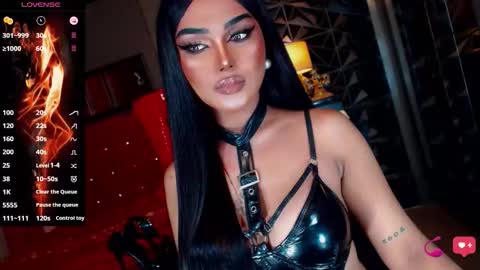 Snapshot of alluringnatalya chatting on October 2025 07:53:02 AM Natalya Fox online show from October 2025 07:53:02 AM