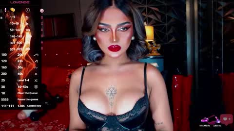 Snapshot of alluringnatalya chatting on November 2025 08:13:02 AM Natalya Fox online show from November 2025 08:13:02 AM