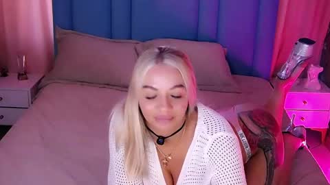 AlwaysHot online show from April 2026 01:23:02 AM