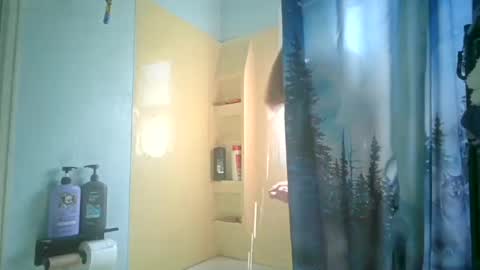 Snapshot of allwolf0323 chatting on September 2025 06:41:02 PM allwolf0323 online show from September 2025 06:41:02 PM