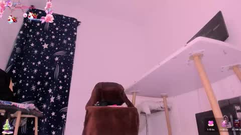 NEW VIDEOS IN MY PROFILE online show from January 2026 06:44:01 PM