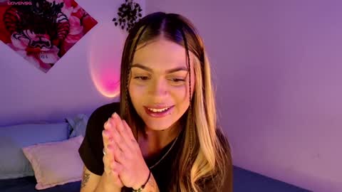 ally_clark online show from January 2025 12:50:01 PM