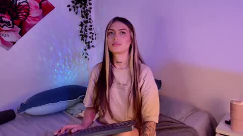 ally_clark online show from January 2025 12:07:01 AM