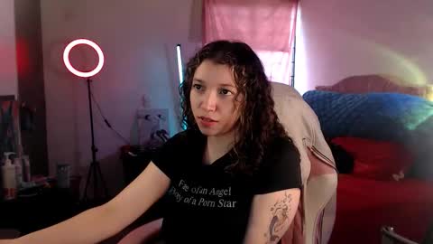 Snapshot of ally_donfort chatting on November 2025 07:47:02 PM Ally online show from November 2025 07:47:02 PM