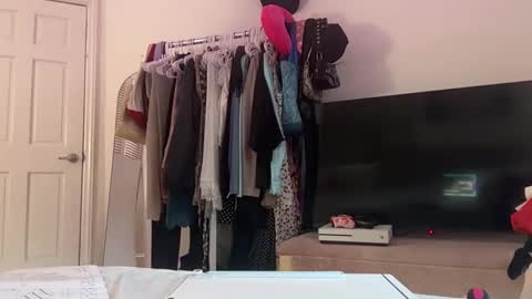 allyanalangel online show from April 2026 09:45:01 PM