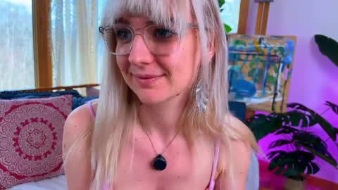 Ally Elliot online show from March 2026 05:47:01 PM