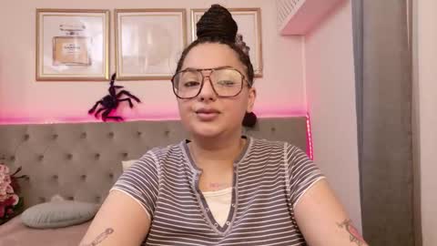         online show from October 2025 07:14:02 PM