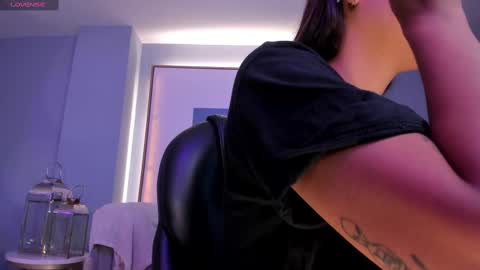 Alisson online show from March 2025 10:40:02 AM