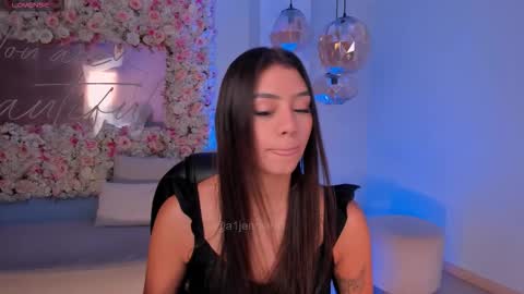 Alisson online show from November 2025 10:14:02 AM