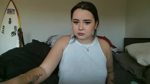 allylove2626 online show from October 2025 09:13:01 PM