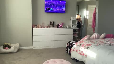 Ally Mae online show from September 2025 12:56:02 AM