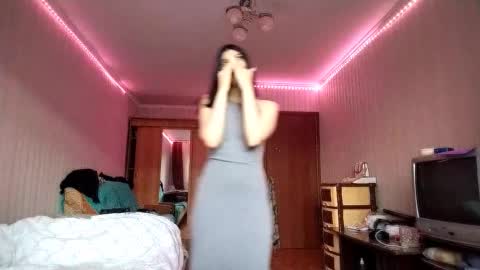 Mia online show from February 2026 02:16:02 PM