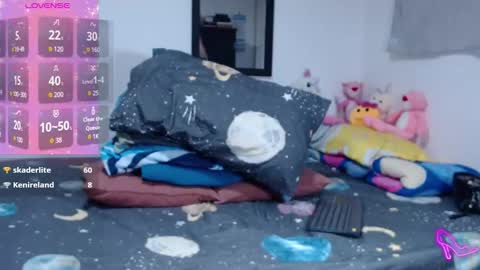 Snapshot of allysonstonne chatting on October 2025 01:03:01 AM Allysonstonnes online show from October 2025 01:03:01 AM