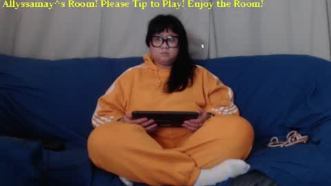 Allyssamay online show from December 2024 01:55:01 PM