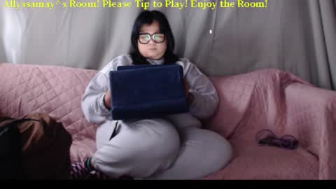 Allyssamay online show from March 2026 08:26:33 AM