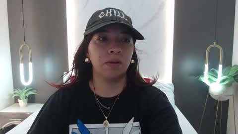 Snapshot of alma_fenix chatting on February 2025 12:03:02 PM ALMA FENIX online show from February 2025 12:03:02 PM