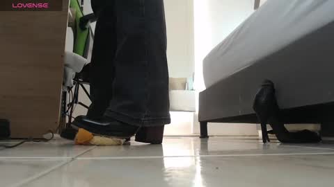 Snapshot of alma_fenix chatting on February 2025 03:21:02 PM ALMA FENIX online show from February 2025 03:21:02 PM