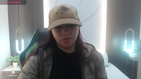 Snapshot of alma_fenix chatting on February 2025 12:14:02 PM ALMA FENIX online show from February 2025 12:14:02 PM