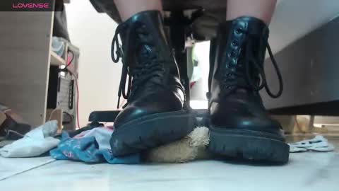 Snapshot of alma_fenix chatting on February 2025 03:15:02 PM ALMA FENIX online show from February 2025 03:15:02 PM