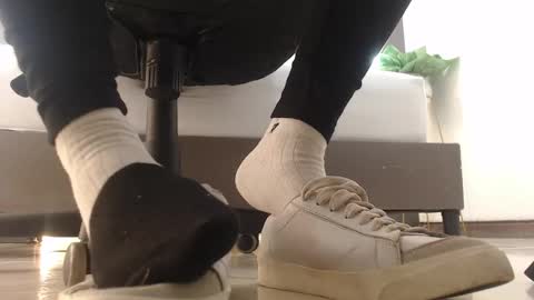 Snapshot of alma_fenix chatting on February 2025 12:16:02 PM ALMA FENIX online show from February 2025 12:16:02 PM