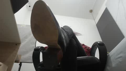 Snapshot of alma_fenix chatting on February 2025 12:14:02 PM ALMA FENIX online show from February 2025 12:14:02 PM