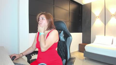 Snapshot of alma_fenix chatting on September 2025 12:16:02 PM ALMA FENIX online show from September 2025 12:16:02 PM