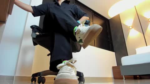 Snapshot of alma_fenix chatting on September 2025 12:38:02 PM ALMA FENIX online show from September 2025 12:38:02 PM