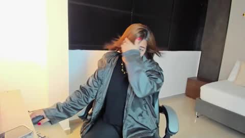 Snapshot of alma_fenix chatting on October 2025 12:27:01 PM ALMA FENIX online show from October 2025 12:27:01 PM