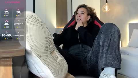 Snapshot of alma_fenix chatting on October 2025 12:52:02 PM ALMA FENIX online show from October 2025 12:52:02 PM