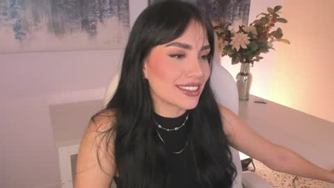 Mia online show from July 2026 04:50:01 PM
