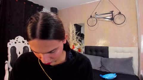 Santy online show from February 2026 07:01:02 PM