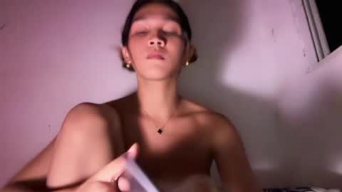 Snapshot of almighty_mariaax chatting on May 2026 12:33:01 PM larah online show from May 2026 12:33:01 PM