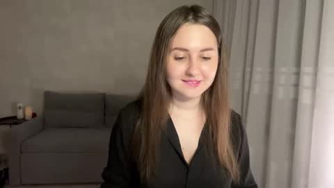 Snapshot of almostinnocent_ chatting on November 2025 07:46:02 PM Anna online show from November 2025 07:46:02 PM