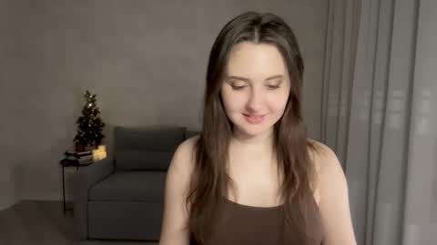 Snapshot of almostinnocent_ chatting on December 2025 10:40:02 PM Anna online show from December 2025 10:40:02 PM