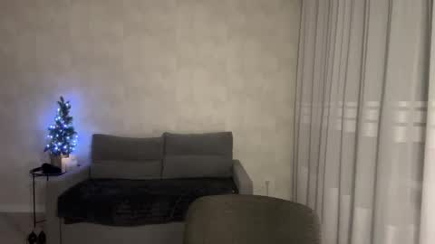 Snapshot of almostinnocent_ chatting on January 2026 10:56:02 PM Anna online show from January 2026 10:56:02 PM