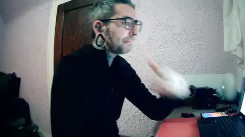 Aloe online show from November 2025 03:34:01 AM