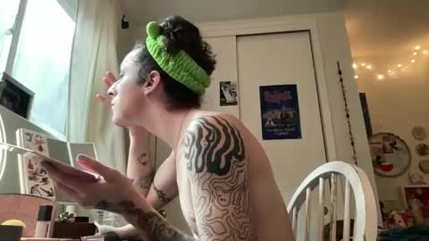 Snapshot of aloexvera chatting on September 2025 07:03:02 PM aloexvera online show from September 2025 07:03:02 PM