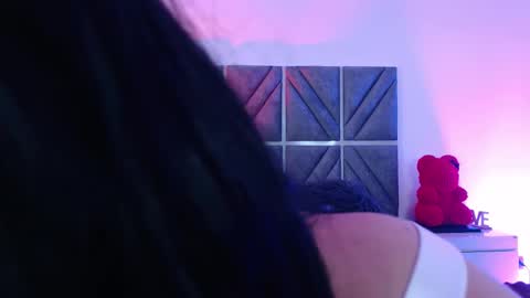 alombramorris online show from January 2026 11:04:02 AM