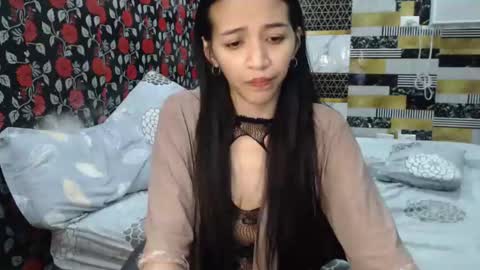 Alondra  online show from January 2025 06:24:01 AM