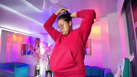 Alondra  online show from February 2026 03:38:02 AM