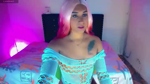 alondragill_ online show from May 2026 03:14:02 AM