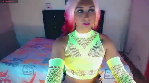 alondragill_ online show from May 2026 02:31:02 AM
