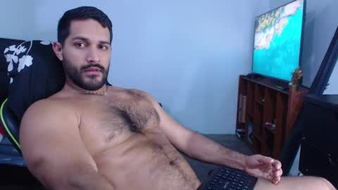 Snapshot of alonxoo chatting on December 2024 02:16:01 AM alonxoo online show from December 2024 02:16:01 AM