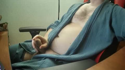 Snapshot of alonzomanly chatting on November 2025 09:11:02 AM alonzomanly online show from November 2025 09:11:02 AM